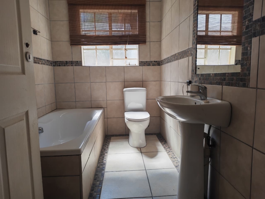 5 Bedroom Property for Sale in Cashan North West